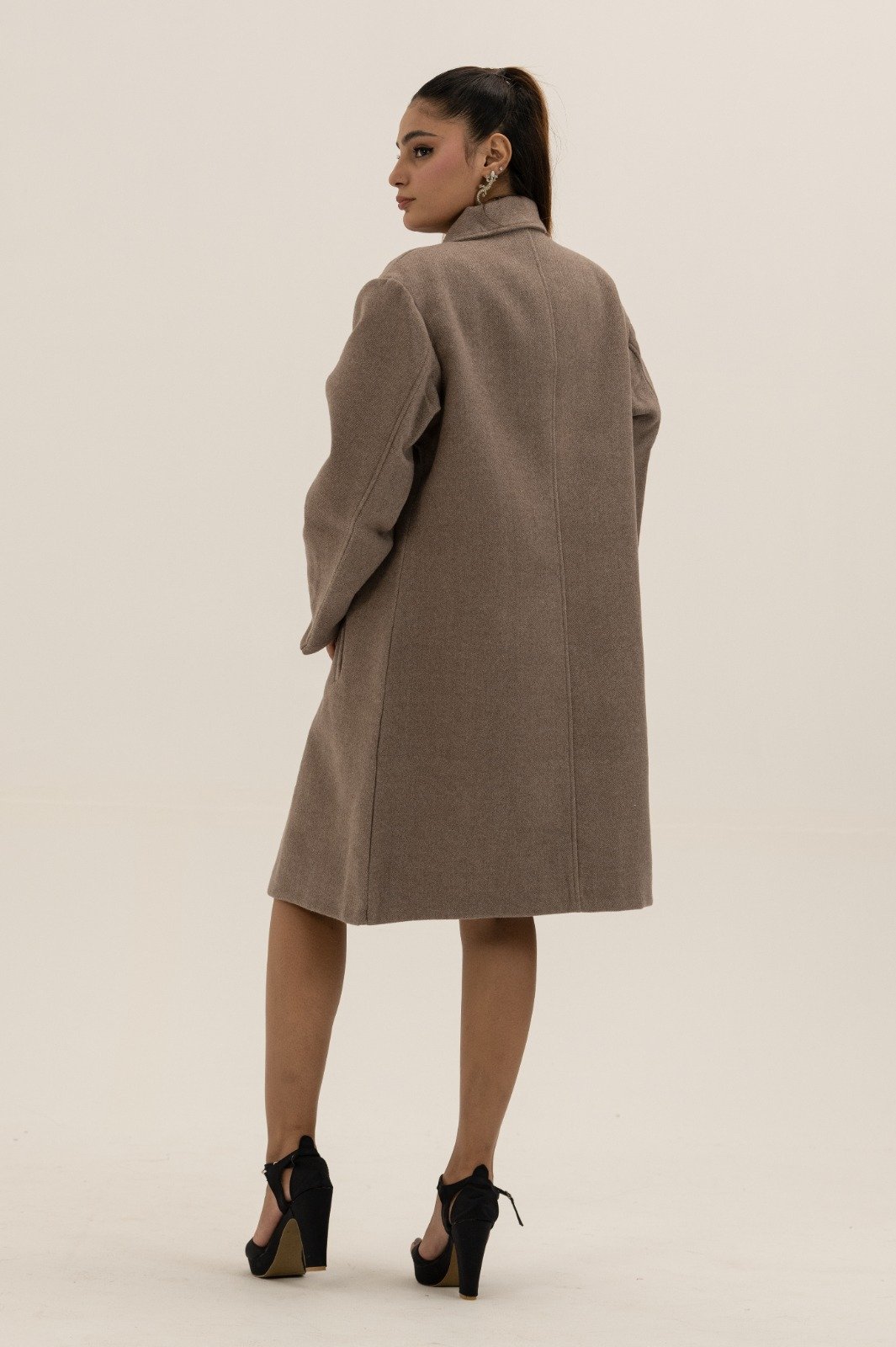 High-Neck Wool-Cashmere Coat - Image 4